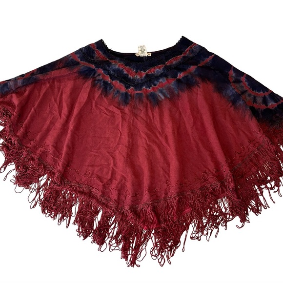 indigo thread Other - EUC Indigo thread maroon and navy blue tie-dye Poncho with fringe size Large